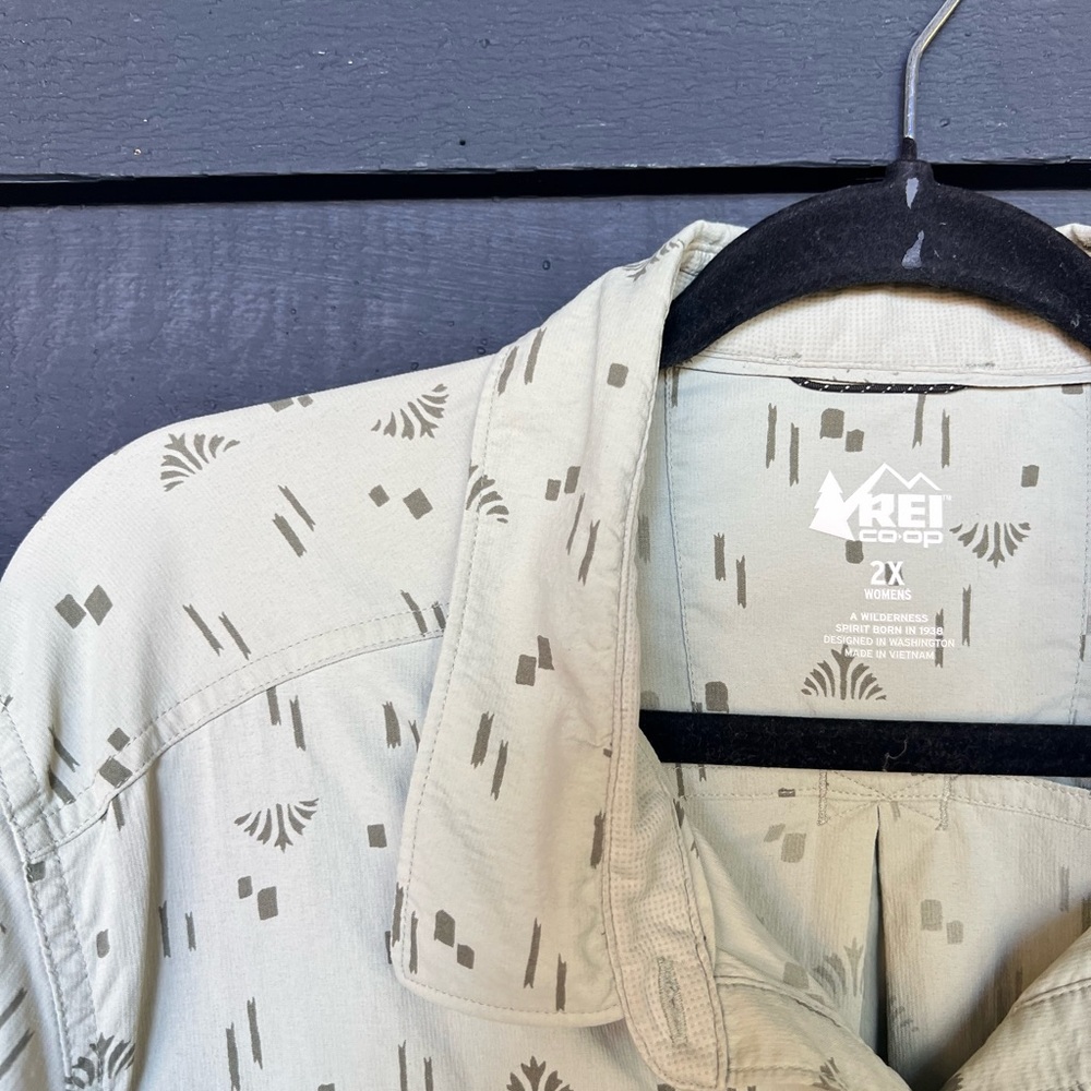 REI Sahara Hiking Shirt